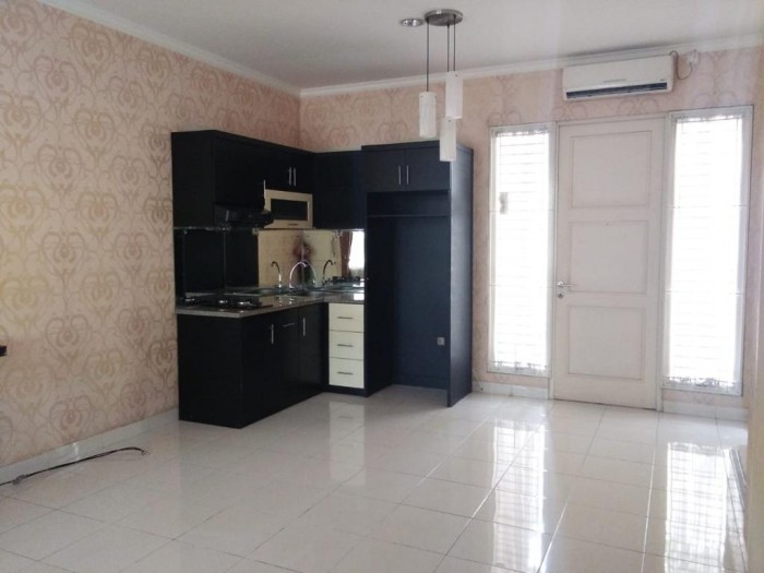 Rumah Dijual di Cluster Florencia Lippo Cikarang